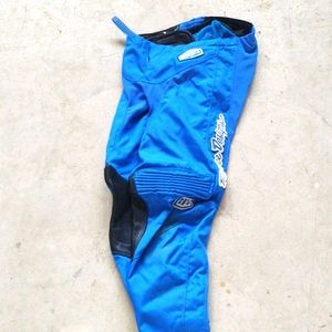 Troy Lee designs motorcycle pants youth